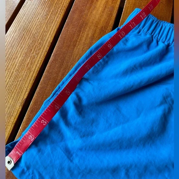 Patagonia Barely Baggie Blue Shorts size XL - Picture 7 of 11